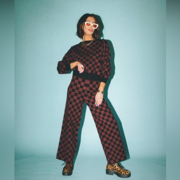 Dressed in LALA Checkered Black and Brown Sweater Set! - Picture 3 of 3
